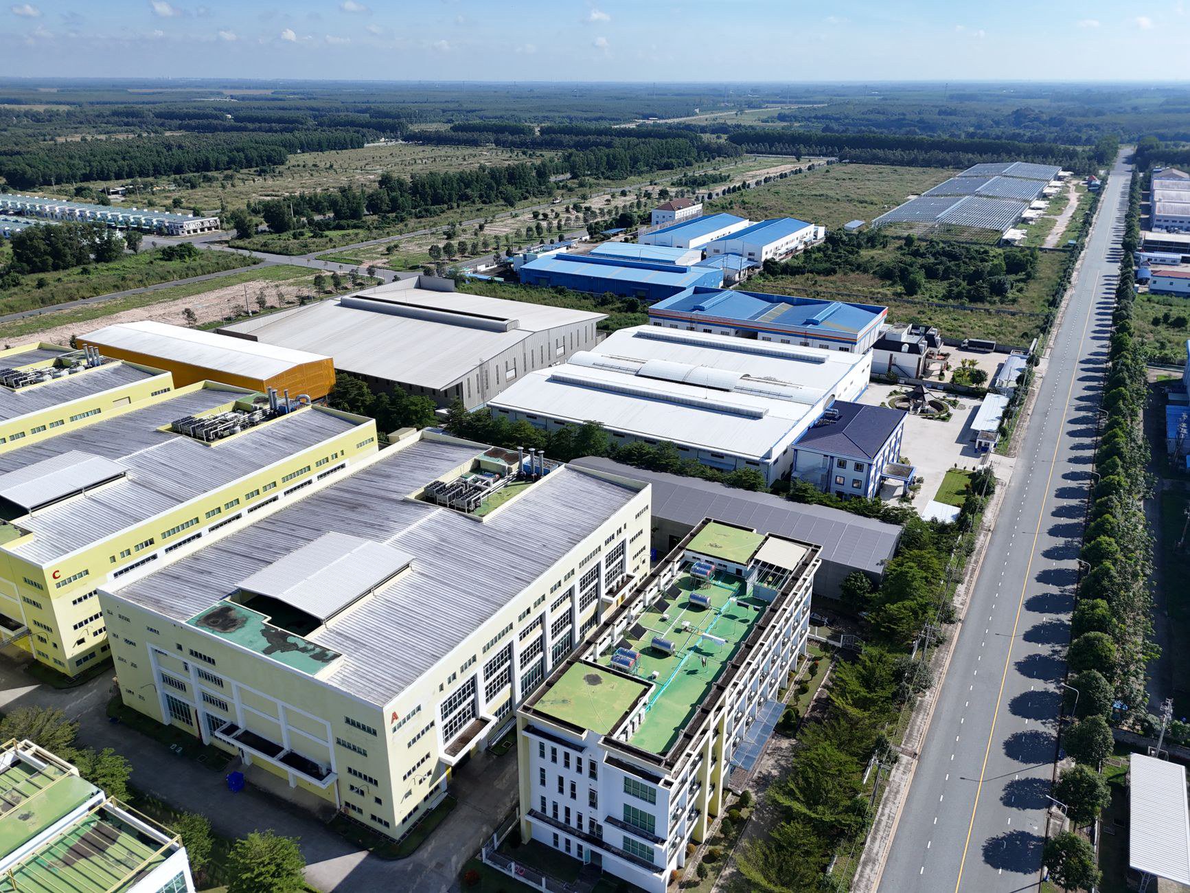 Bài học chung cho doanh nghiệp sản xuất muốn tăng trưởng hiện diện online